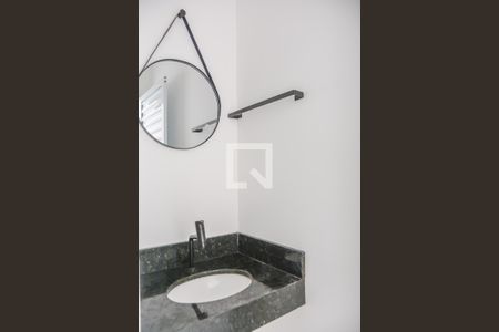 Banheiro de kitnet/studio para alugar com 1 quarto, 20m² em Vila Dayse, São Bernardo do Campo