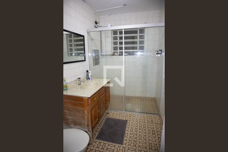 Casa à venda com 280m², 3 quartos e 2 vagasBanheiro 3