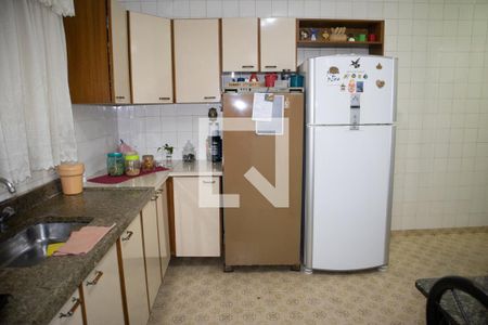 Casa à venda com 280m², 3 quartos e 2 vagasCozinha