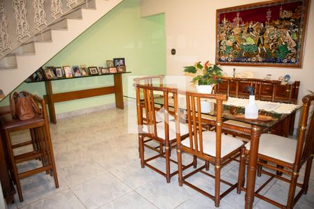 Sala de casa à venda com 3 quartos, 280m² em Vila Paiva, São Paulo