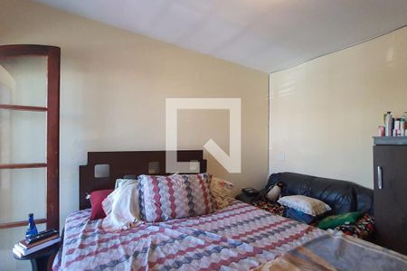 Casa à venda com 182m², 4 quartos e 4 vagasSuíte 3