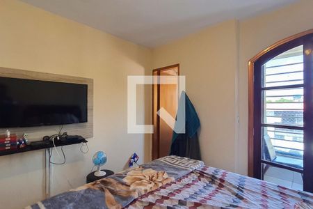 Casa à venda com 182m², 4 quartos e 4 vagasSuíte 3