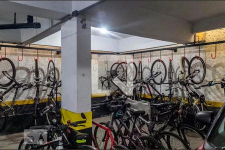 Apartamento à venda com 44m², 1 quarto e 1 vaga Apartamento à venda com 44m², 1 quarto e 1 vagaBicicletário