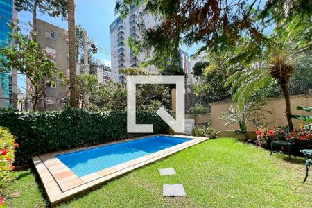 Apartamento à venda com 44m², 1 quarto e 1 vaga Apartamento à venda com 44m², 1 quarto e 1 vagaÁrea comum - Piscina