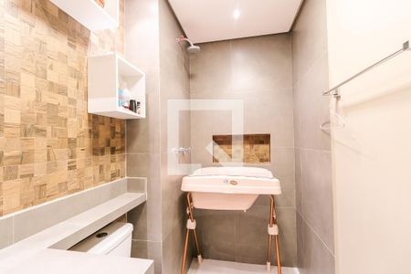 Apartamento à venda com 69m², 2 quartos e 1 vaga Apartamento à venda com 69m², 2 quartos e 1 vagaBanheiro 2