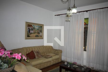 Sala de casa à venda com 3 quartos, 140m² em Jardim Sabará, São Paulo