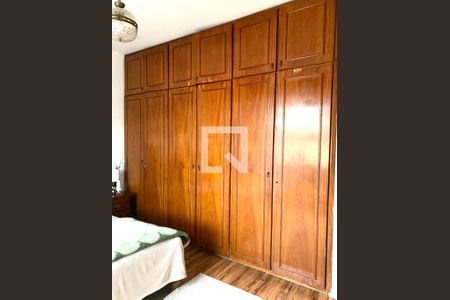 Casa à venda com 140m², 3 quartos e 2 vagasCloset