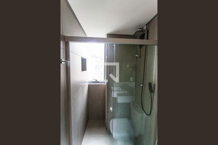 Banheiro da Suíte de apartamento para alugar com 1 quarto, 75m² em Funcionários, Belo Horizonte