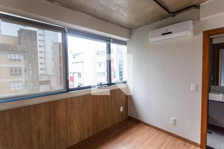 Suíte de apartamento para alugar com 1 quarto, 75m² em Funcionários, Belo Horizonte