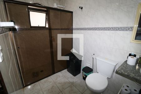 Casa à venda com 220m², 3 quartos e 1 vagaBanheiro da Suíte