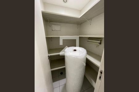 Apartamento à venda com 116m², 3 quartos e 2 vagasDespensa