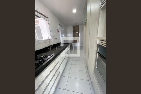 Apartamento à venda com 116m², 3 quartos e 2 vagasCozinha