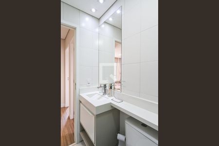 Apartamento para alugar com 54m², 2 quartos e 1 vaga Apartamento para alugar com 54m², 2 quartos e 1 vagaBanheiro
