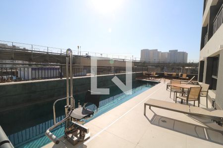 Apartamento para alugar com 26m², 1 quarto e sem vagaÁrea comum - Piscina