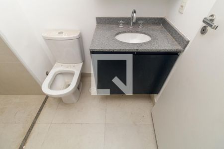 Banheiro de kitnet/studio para alugar com 1 quarto, 24m² em Centro Histórico de São Paulo, São Paulo