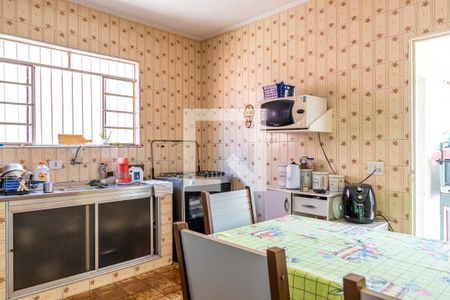 Casa à venda com 137m², 2 quartos e 2 vagasCozinha