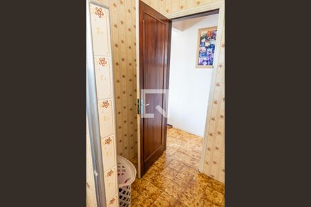 Casa à venda com 137m², 2 quartos e 2 vagasBanheiro