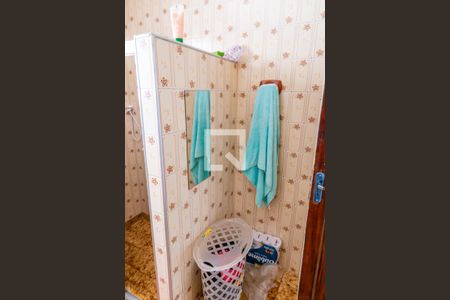 Casa à venda com 137m², 2 quartos e 2 vagasBanheiro