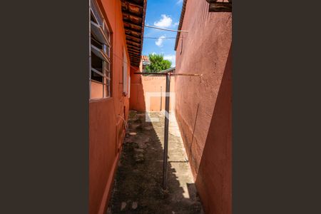 Casa à venda com 137m², 2 quartos e 2 vagasQuintal