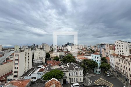 Vista sala de kitnet/studio para alugar com 1 quarto, 23m² em Centro, Rio de Janeiro