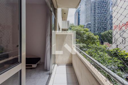 Apartamento à venda com 120m², 3 quartos e sem vagaVaranda