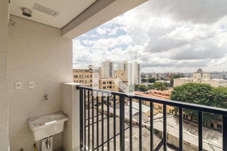 Studio para alugar com 24m², 1 quarto e 1 vaga Studio para alugar com 24m², 1 quarto e 1 vagaVaranda