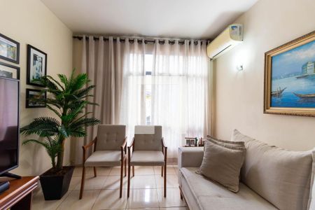 Sala de apartamento à venda com 2 quartos, 76m² em Icaraí, Niterói