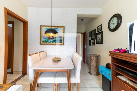 Sala de apartamento à venda com 2 quartos, 76m² em Icaraí, Niterói