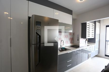 Sala /cozinha /serviço / varanda de apartamento para alugar com 1 quarto, 38m² em Vila Andrade, São Paulo
