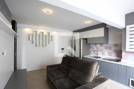 Sala /cozinha /serviço / varanda de apartamento para alugar com 1 quarto, 38m² em Vila Andrade, São Paulo