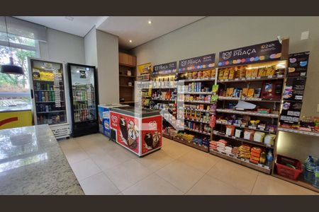 Apartamento para alugar com 38m², 1 quarto e 1 vagamercado