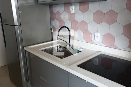 Sala /cozinha /serviço / varanda de apartamento para alugar com 1 quarto, 38m² em Vila Andrade, São Paulo