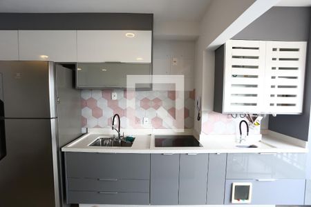 Sala /cozinha /serviço / varanda de apartamento para alugar com 1 quarto, 38m² em Vila Andrade, São Paulo