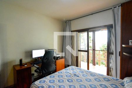 Casa à venda com 298m², 4 quartos e 6 vagas Casa à venda com 298m², 4 quartos e 6 vagasQuarto 3