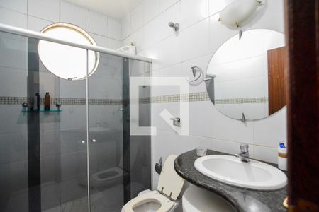 Casa à venda com 298m², 4 quartos e 6 vagas Casa à venda com 298m², 4 quartos e 6 vagasBanheiro