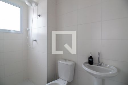 Banheiro da Suíte de apartamento para alugar com 1 quarto, 30m² em Jardim Caravelas, São Paulo