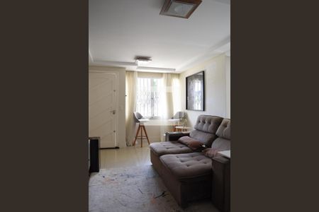 Casa à venda com 240m², 4 quartos e 2 vagasSala