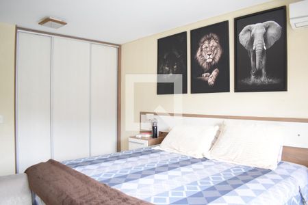 Suíte de casa para alugar com 4 quartos, 240m² em Abranches, Curitiba