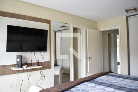Casa à venda com 240m², 4 quartos e 2 vagasSuíte