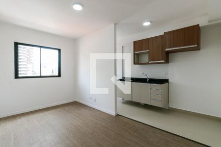 Sala / Cozinha de apartamento para alugar com 2 quartos, 46m² em Vila Zilda, São Paulo