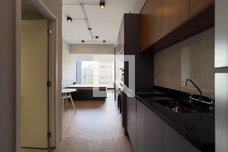 Cozinha de apartamento para alugar com 1 quarto, 26m² em Vila Mariana, São Paulo