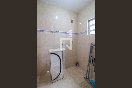 Casa à venda com 214m², 3 quartos e 2 vagas Casa à venda com 214m², 3 quartos e 2 vagasBanheiro da Suíte