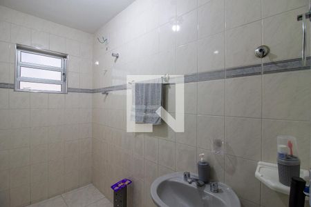 Banheiro 1 de casa à venda com 3 quartos, 214m² em Jardim Iporanga, Guarulhos