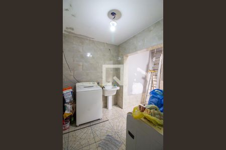 Casa à venda com 214m², 3 quartos e 2 vagas Casa à venda com 214m², 3 quartos e 2 vagasÁrea de Serviço