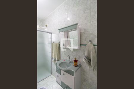 Casa à venda com 214m², 3 quartos e 2 vagas Casa à venda com 214m², 3 quartos e 2 vagasBanheiro 2