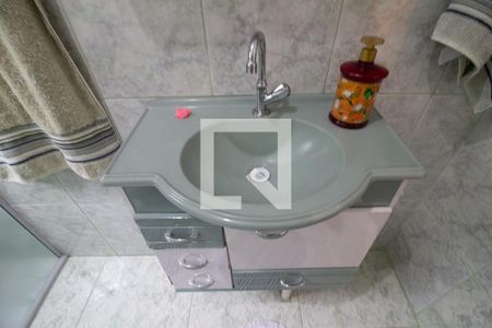 Casa à venda com 214m², 3 quartos e 2 vagas Casa à venda com 214m², 3 quartos e 2 vagasDetalhe do Banheiro 2