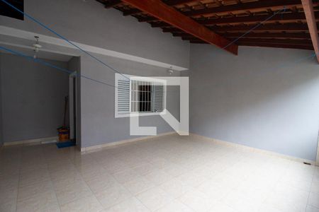 Casa à venda com 214m², 3 quartos e 2 vagas Casa à venda com 214m², 3 quartos e 2 vagasVaranda da Suíte