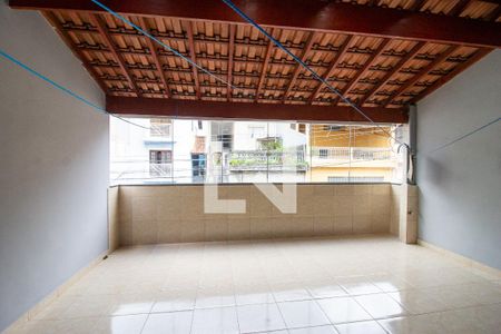Casa à venda com 214m², 3 quartos e 2 vagas Casa à venda com 214m², 3 quartos e 2 vagasVista da Suíte