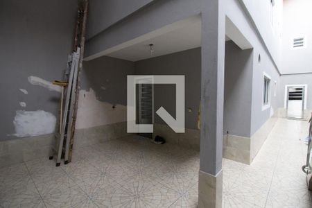 Casa à venda com 214m², 3 quartos e 2 vagas Casa à venda com 214m², 3 quartos e 2 vagasQuintal