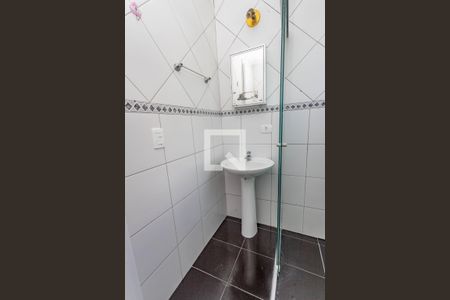 Apartamento para alugar com 70m², 2 quartos e 1 vaga Apartamento para alugar com 70m², 2 quartos e 1 vagaBanheiro